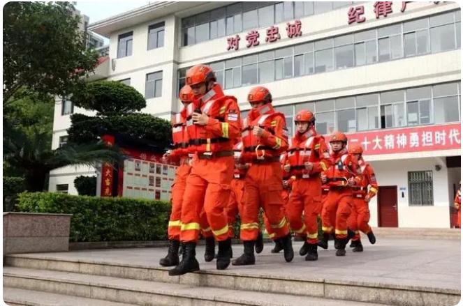 节日战备不松懈，未雨绸缪保平安