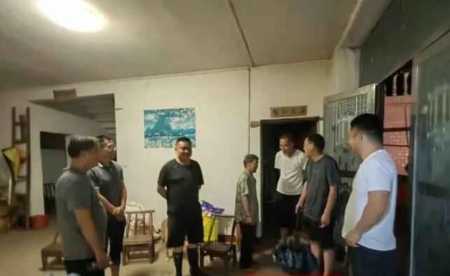 慈利县杨柳铺乡|齐心协力，奋战防汛一线